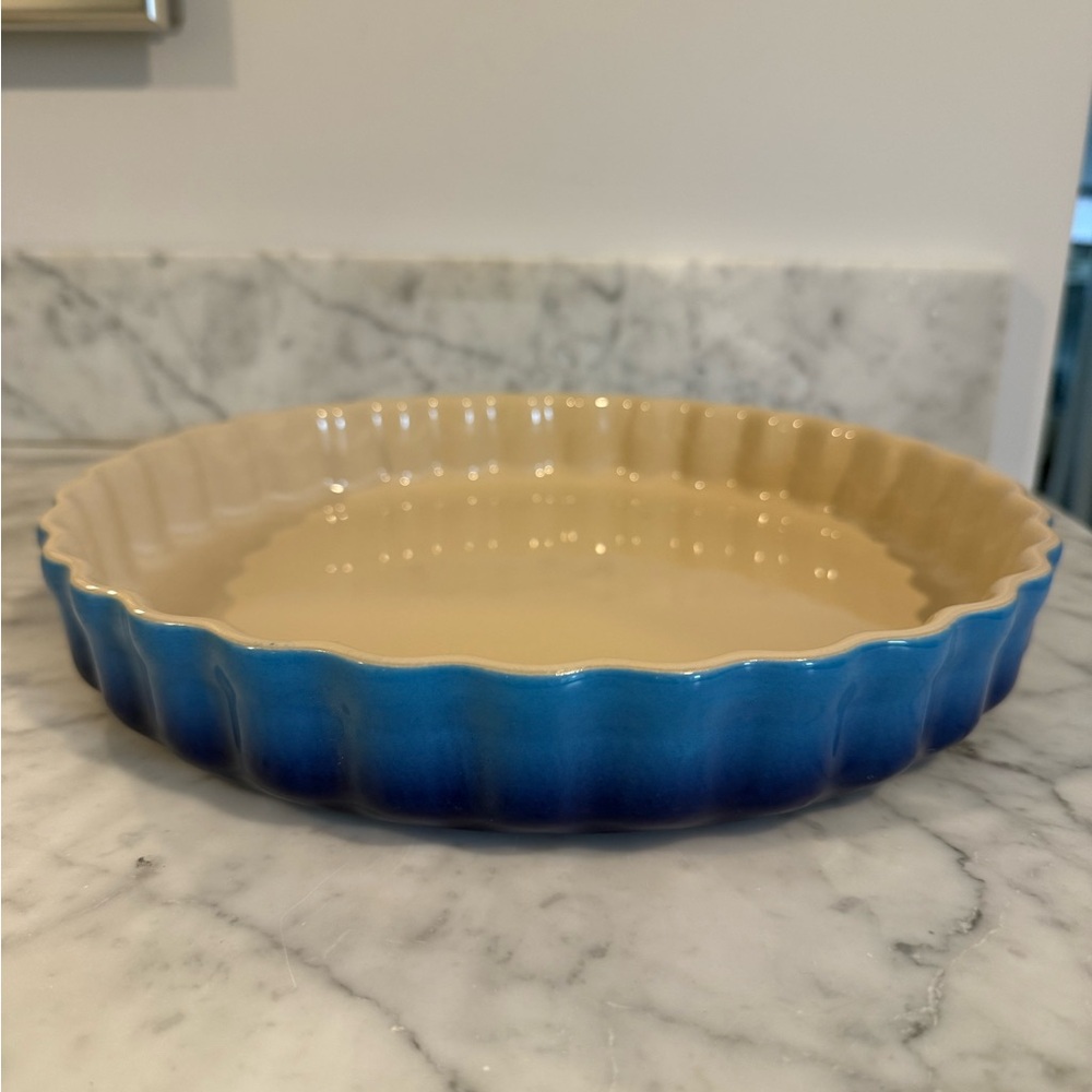 Le Creuset Indigo Pie Dish